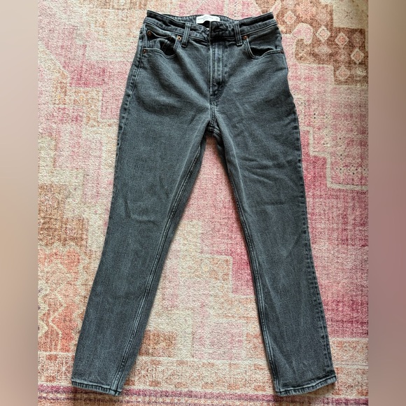 Abercrombie & Fitch Denim - Abercrombie & Fitch Women's The Skinny High Rise curve love 25/0 Short